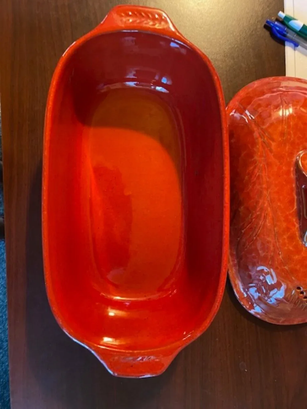 DeSilva Red Glazed Terracotta Casserole/Bread Baker with lid unused